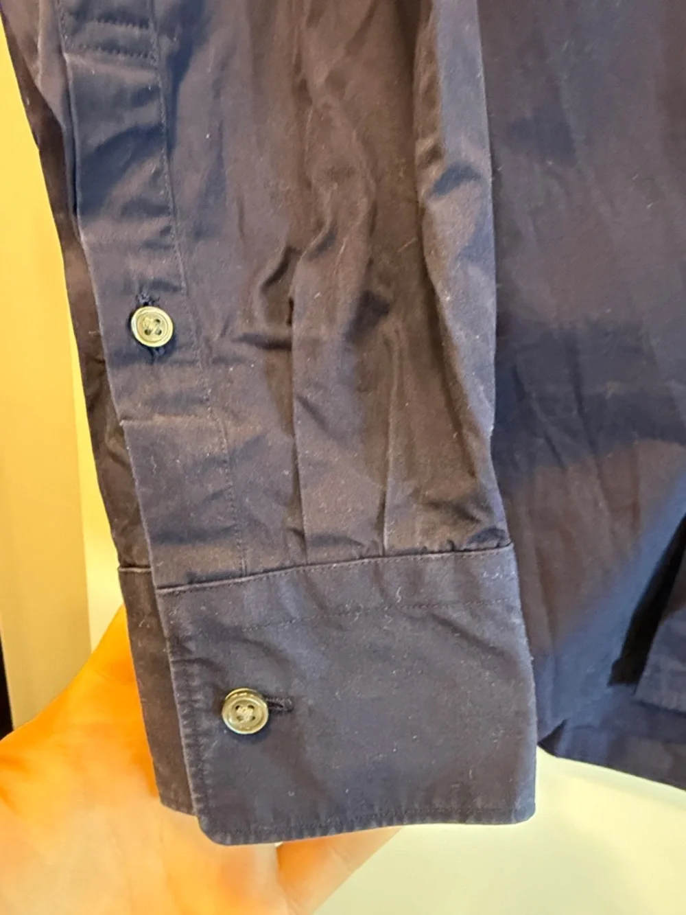 +J Uniqlo Supima Cotton Regular Fit Long Sleeve Navy Shirt - Picture 4 of 8